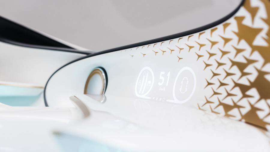 Детали интерьера Toyota Concept-i 2017 года  (фото 38 из 45)
